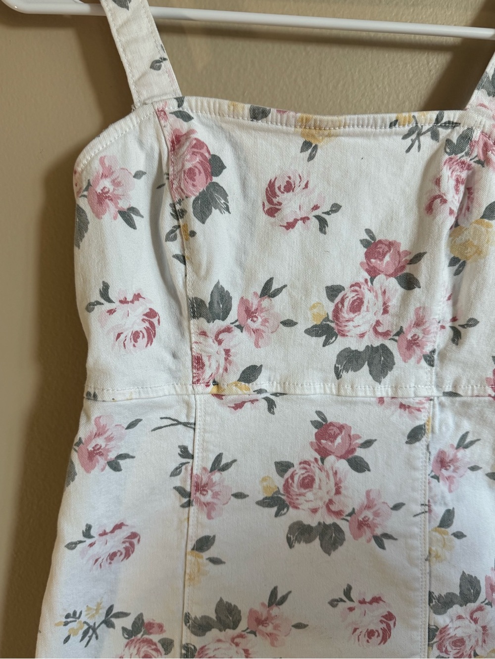 Hollister Floral Denim Mini Dress White Pink Rose Print XS - Picture 3 of 8
